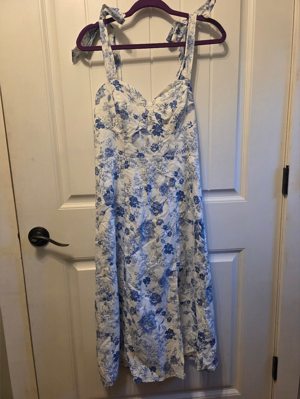 Francesca's Collections White Midi Dress with Blue Floral Print